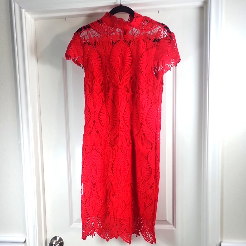 Venus Women Red Lace Short Sleeve Dress Size 10 - Picture 3 of 9